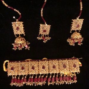 Gold plated Pakistani, Indian 4 pcs choker set